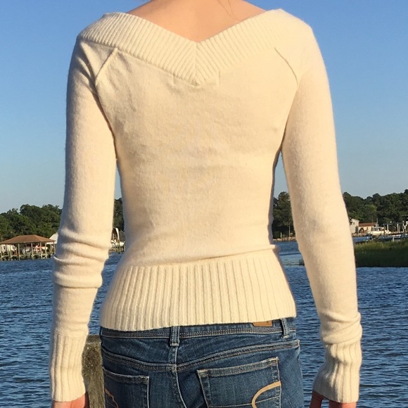 Knit Angora cashmere wool V back V neck sweater - Picture 12 of 15